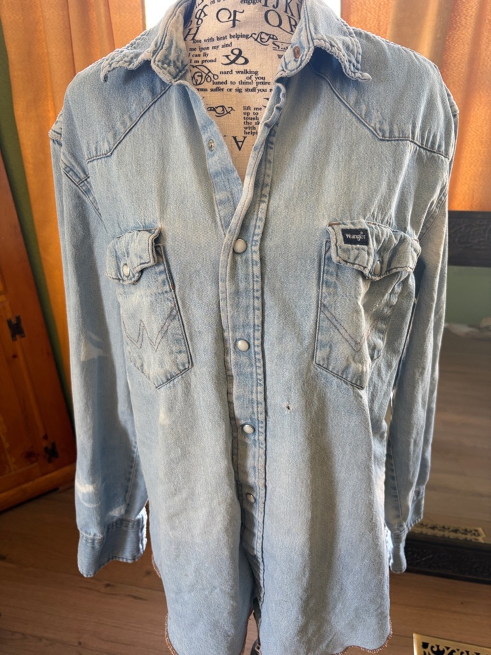 Wrangler Light Blue Denim Western Snap Shirt